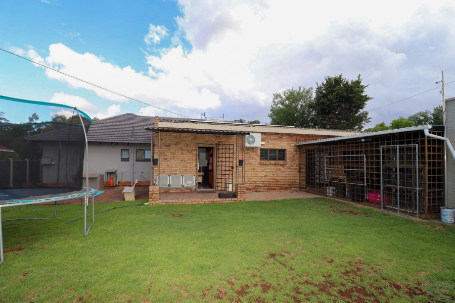 4 Bedroom Property for Sale in Stilfontein Ext 2 North West